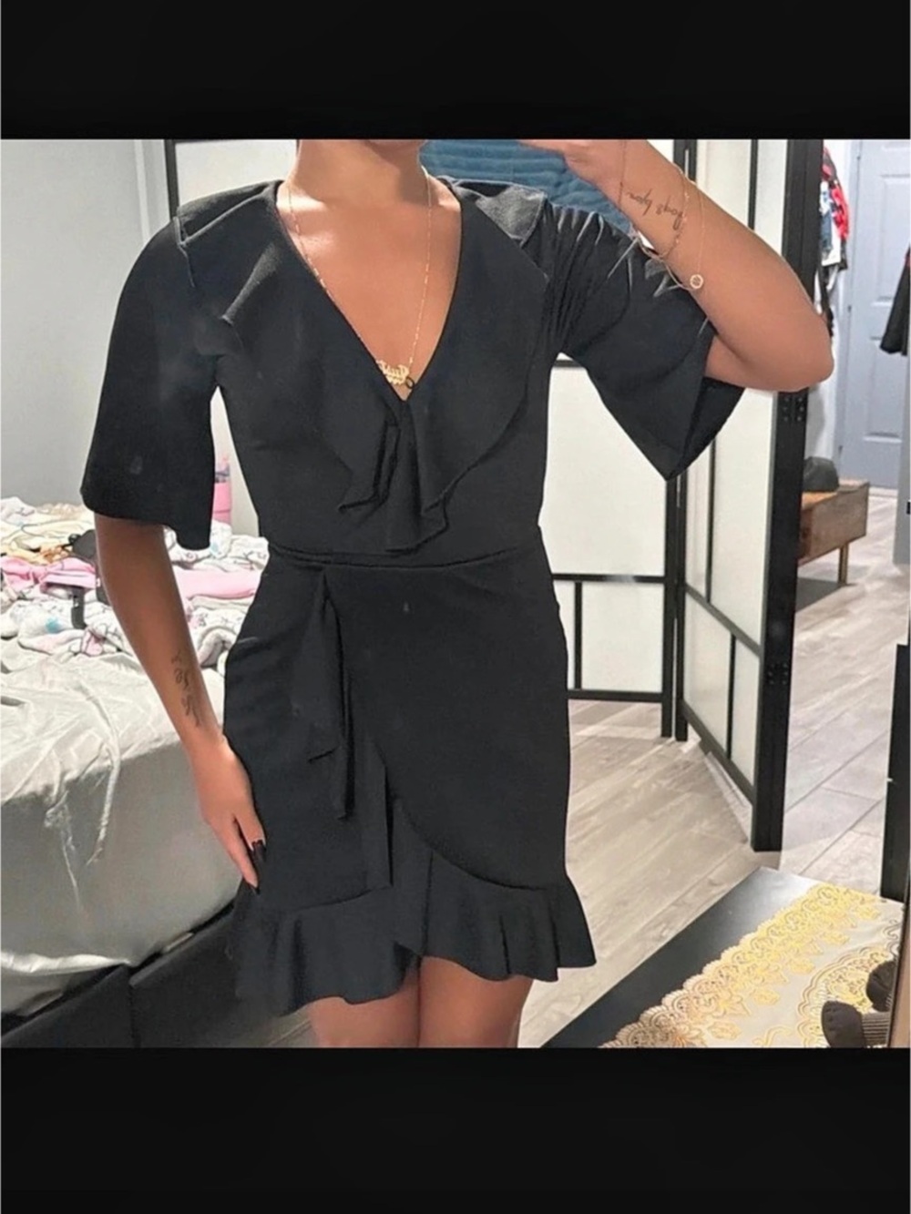 PrettyLittleThing Black Short Sleeve Ruffle Wrap Dress Black Size 4